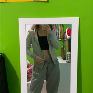 Aeropostale XS zip up NEVER WORN except trying on!